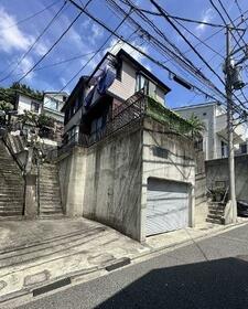 神奈川県横浜市神奈川区子安台２丁目