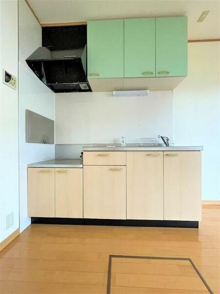 apartment 茨城県つくば市研究学園５丁目５－１３ ファースト・ラフィーネ・学園１Ｆ