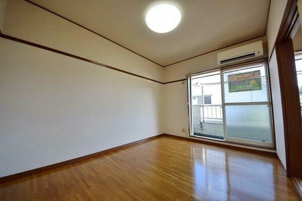 apartment 埼玉県入間市森坂
地図を見る