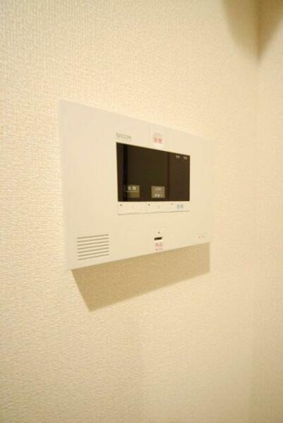 detached 東京都三鷹市北野１丁目

地図を見る