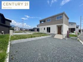 山梨県中央市西花輪
