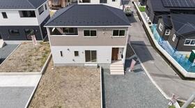 山梨県中央市西花輪