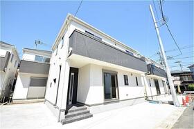 埼玉県三郷市戸ケ崎５丁目