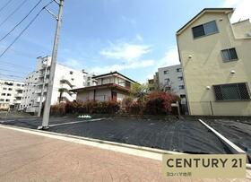 神奈川県横浜市港北区新吉田東８丁目