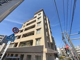 ヴェルビュ横浜反町