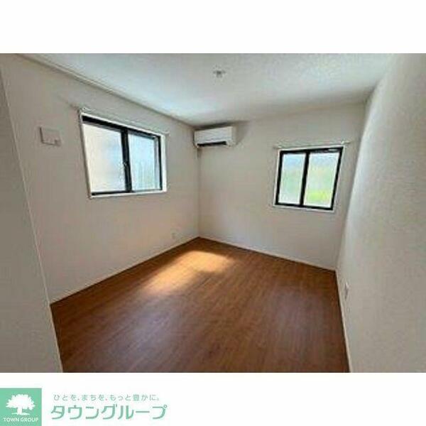 detached 東京都八王子市子安町２丁目

地図を見る