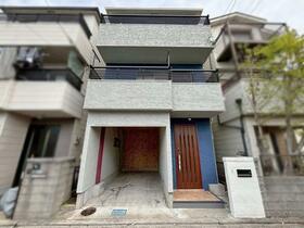 大阪府八尾市本町３丁目