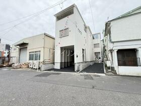 東京都足立区千住緑町３丁目