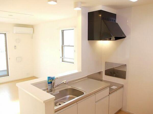 apartment 茨城県水戸市元吉田町１３１６－６ フォーライフヴィラ水戸１階