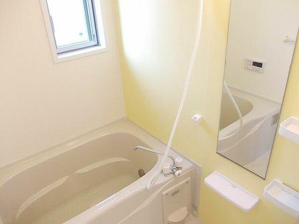 apartment 茨城県水戸市元吉田町１３１６－６ フォーライフヴィラ水戸１階