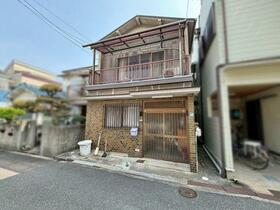 大阪府八尾市春日町３丁目