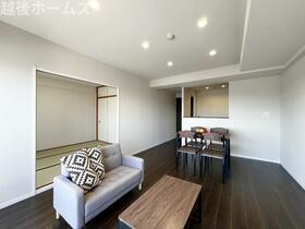 サーパス関屋田町