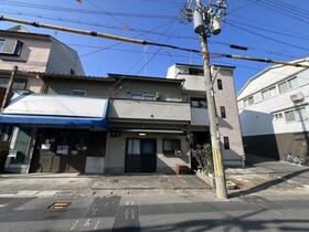 京都府京都市山科区西野山中鳥井町