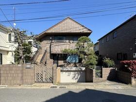 東京都世田谷区成城９丁目