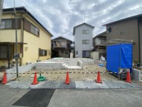 滋賀県野洲市栄