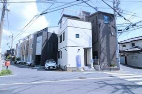 神奈川県茅ヶ崎市中海岸３丁目