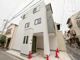 大阪府大阪市港区市岡３丁目