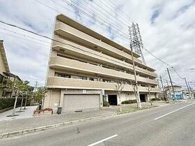 クラウンセゾン深井