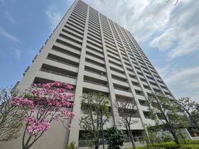 ローレルスクエア南大沢６番館　中古マンション