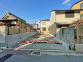 大阪府八尾市東本町２丁目