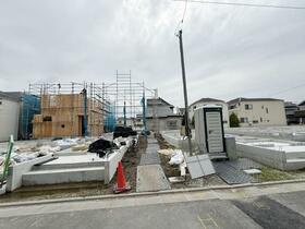 東京都足立区六木２丁目