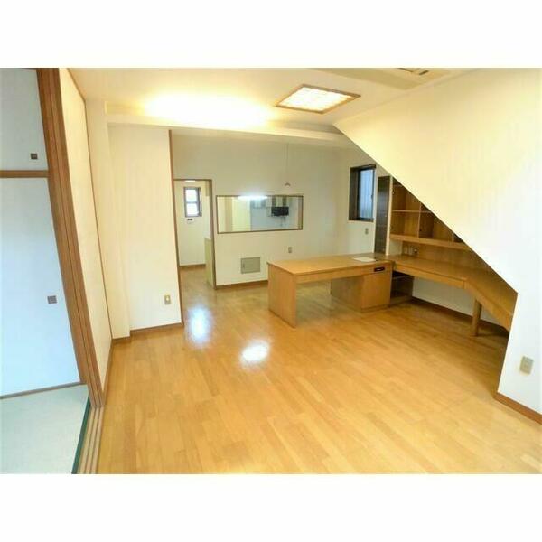 detached 東京都東村山市栄町３丁目

地図を見る