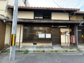 京都府京都市上京区大宮通西裏芦山寺上る２丁目竪社北半町
