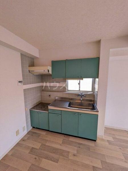 apartment 埼玉県北葛飾郡杉戸町高野台西５丁目
地図を見る