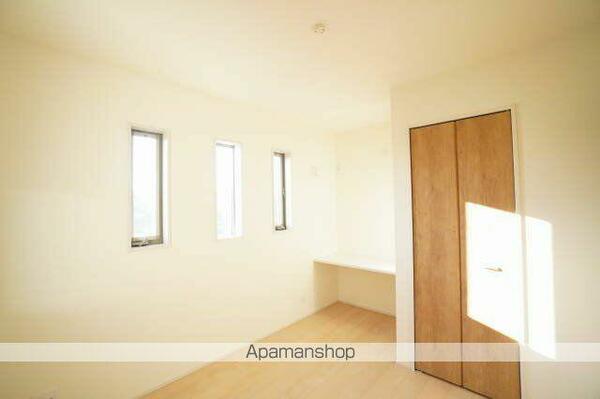 detached 埼玉県白岡市小久喜

地図を見る