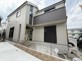 東京都足立区六木２丁目