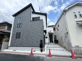 大阪府高槻市芝生町３丁目