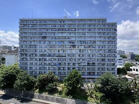 戸山ハイツ　２７号棟