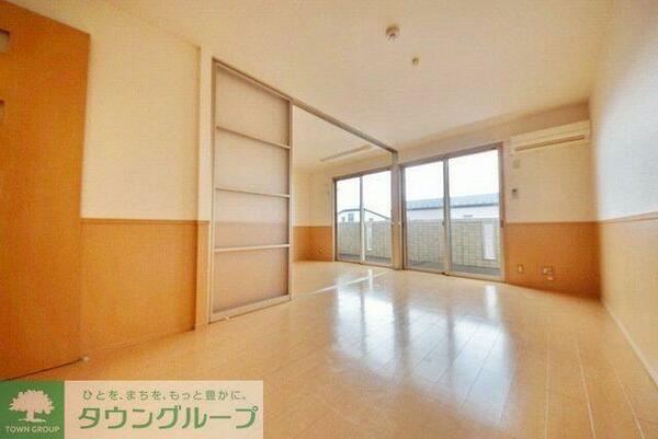 apartment 埼玉県蕨市錦町６丁目
地図を見る