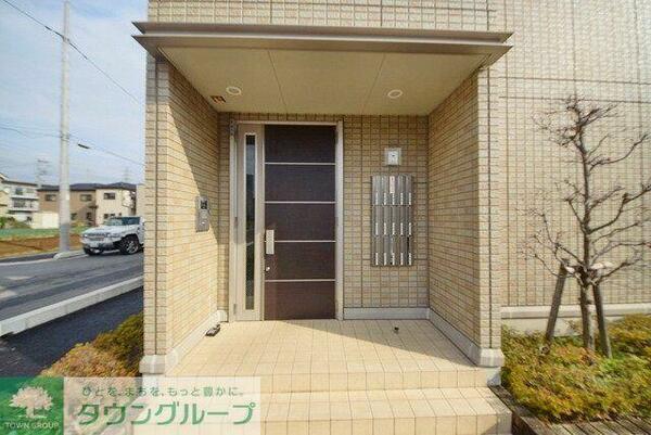 apartment 埼玉県蕨市錦町６丁目
地図を見る