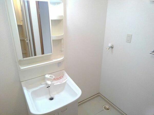 apartment 栃木県宇都宮市駅前通り１丁目５－９ 笠島ビル１Ｆ