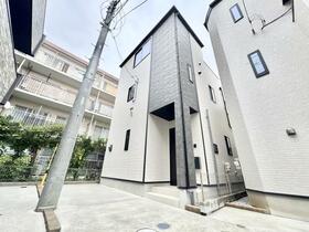 埼玉県さいたま市中央区新中里４丁目