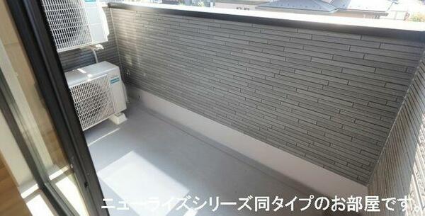 apartment 埼玉県比企郡川島町大字中山
地図を見る