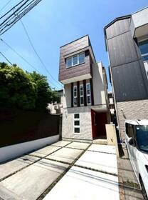 東京都板橋区東新町２丁目