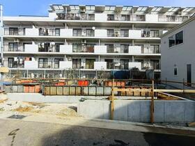 神奈川県横浜市港北区鳥山町