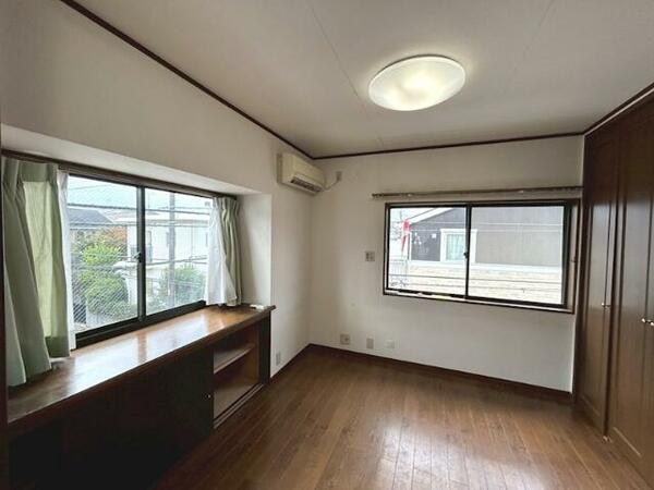 detached 東京都豊島区千川１丁目

地図を見る