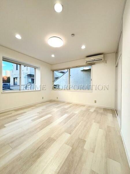 detached 東京都港区高輪２丁目

地図を見る