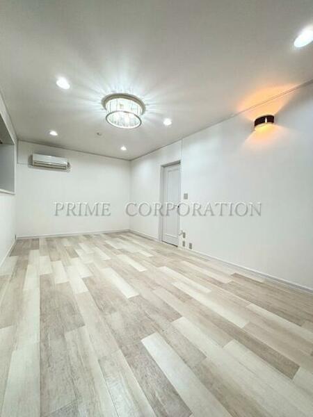 detached 東京都港区高輪２丁目

地図を見る