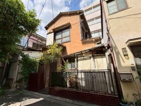 東京都葛飾区東金町３丁目