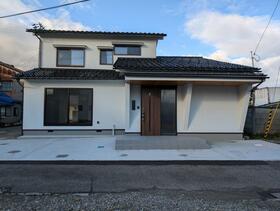 富山県富山市岩瀬天神町