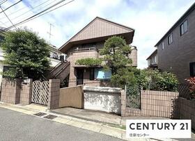 東京都世田谷区成城９丁目