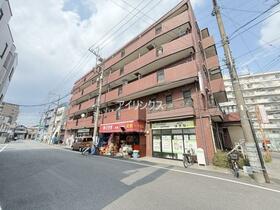 セントラルマンション西新井　４０４号室
