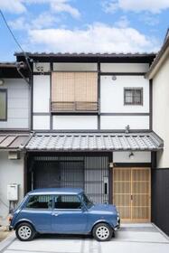 京都府京都市左京区吉田中大路町