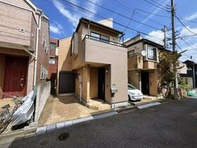 東京都世田谷区千歳台１丁目