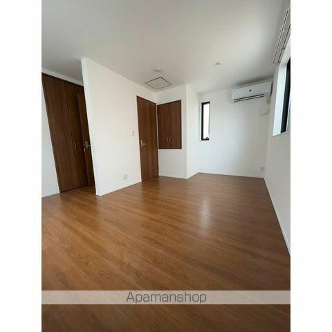 detached 東京都荒川区荒川８丁目

地図を見る