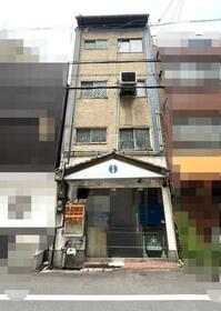 大阪府大阪市中央区高津３丁目